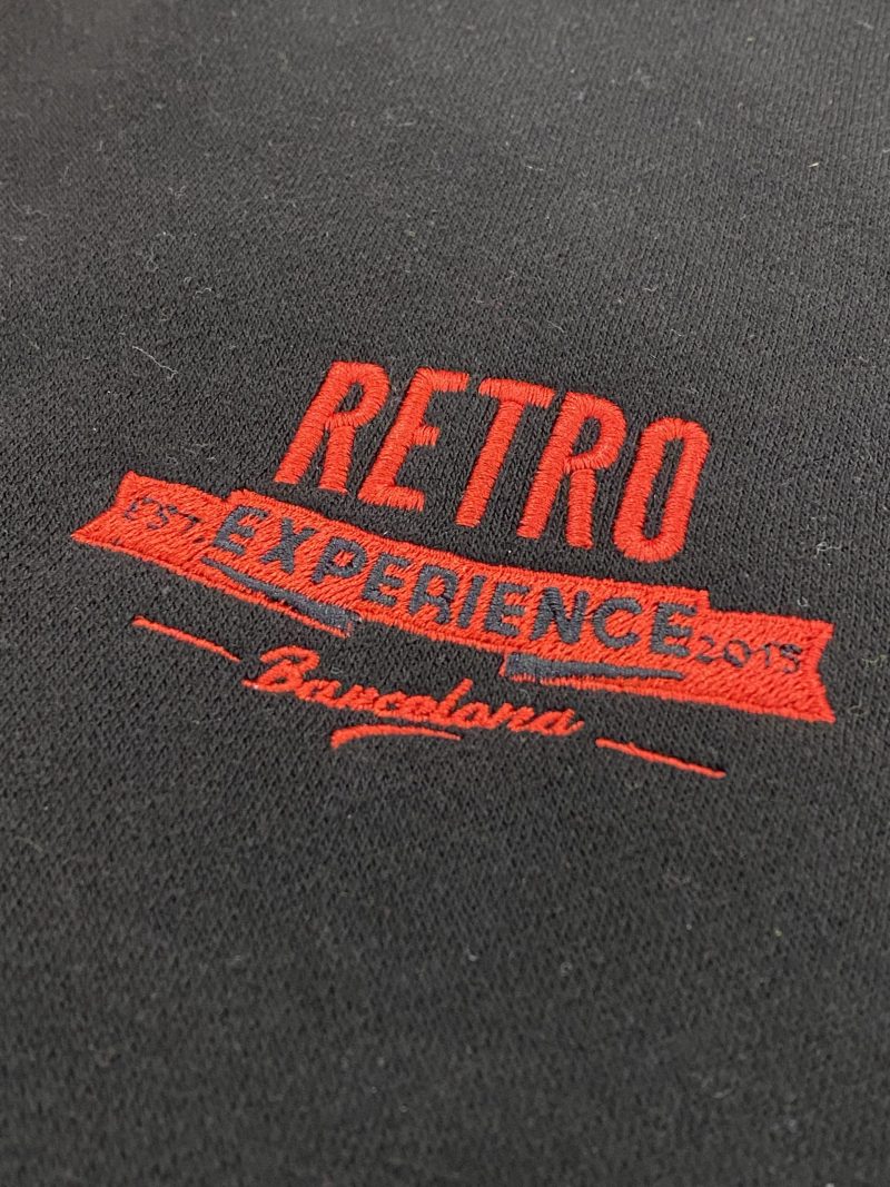 Retro Experience Logo - Rojo